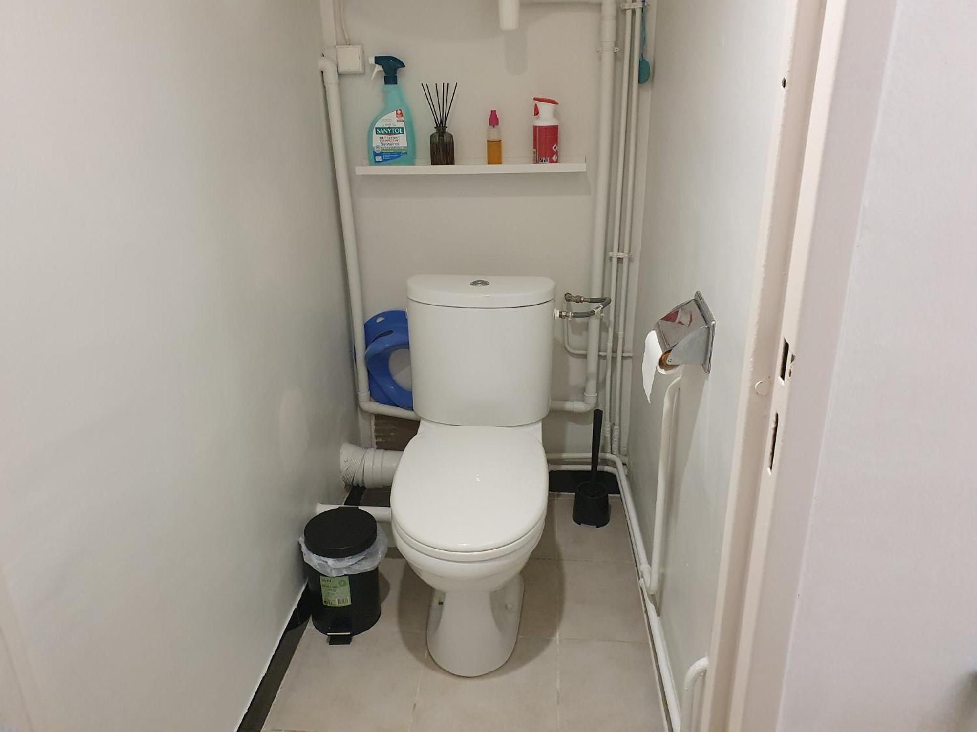 Medipole T2 Avec Un Garage Gratuit Sur Place, 16min A Centre Lyon En Metro A